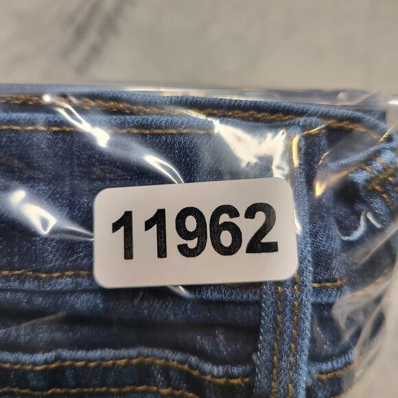 Old Navy Jeans Womens 12 Medium Wash Curvy Boot-Cut Stretch Denim Five Pocket - Picture 10 of 10